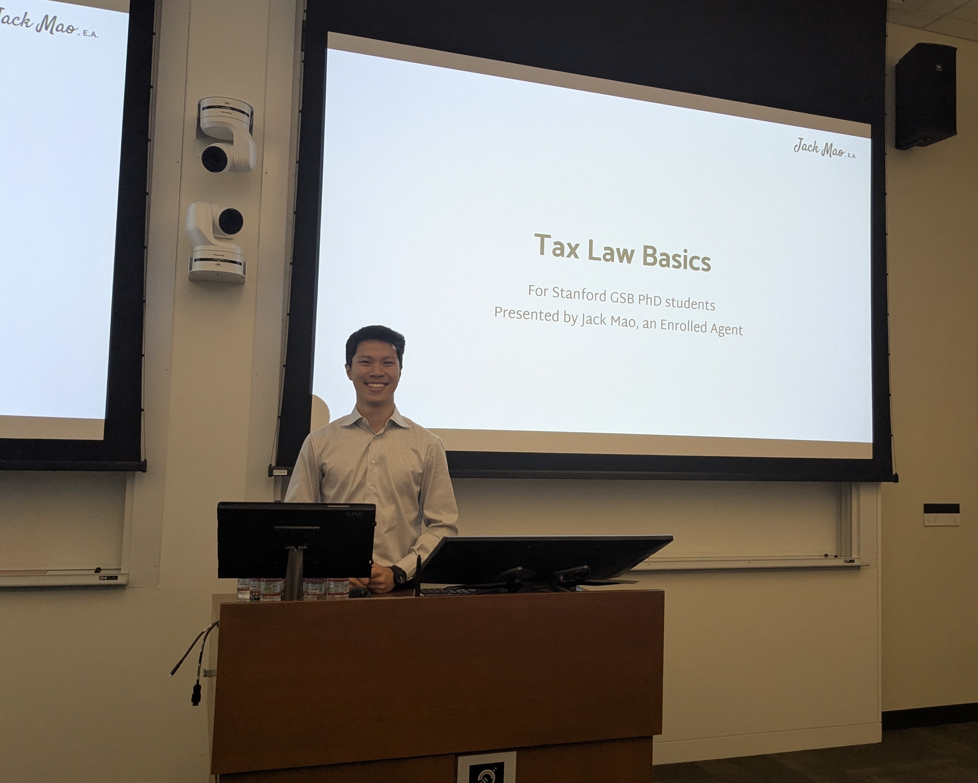 Jack Mao teaching a tax education workshop